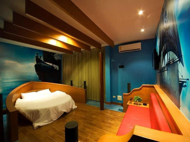 Red Horse Resort Pattaya Exterior photo