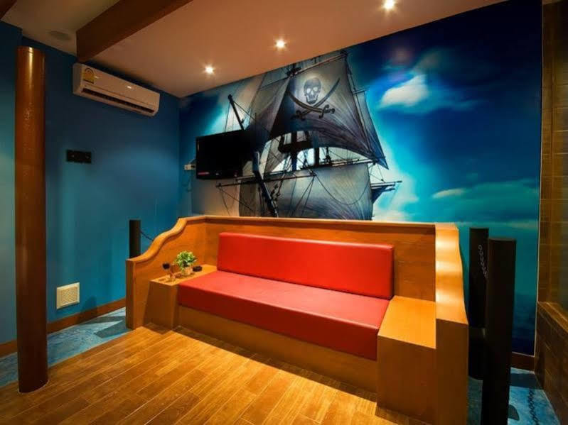 Red Horse Resort Pattaya Exterior photo